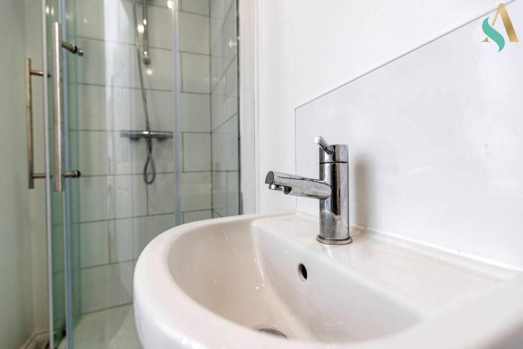 רדקאר 5 Double Bedrooms With Ensuites - Teesside House Tsac מראה חיצוני תמונה