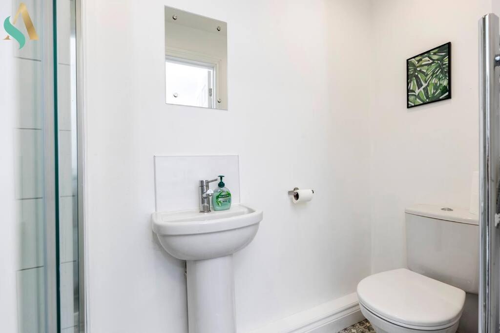 רדקאר 5 Double Bedrooms With Ensuites - Teesside House Tsac מראה חיצוני תמונה